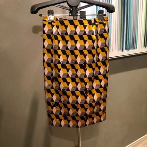 H&M patterned print pencil skirt